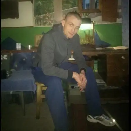 photo of Oleg. Link to photoalboum of Oleg