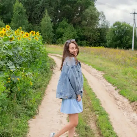 София, 34