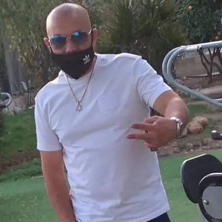 Denis, 40Бейт Шемеш, Израиль 