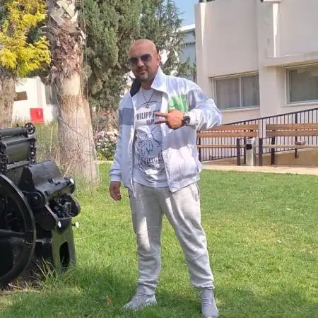 Denis, 40Бейт Шемеш, Израиль 
