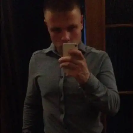 Антон, 26