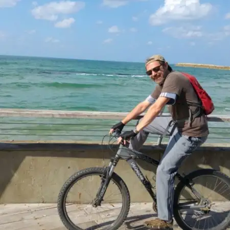 Leo, 67
