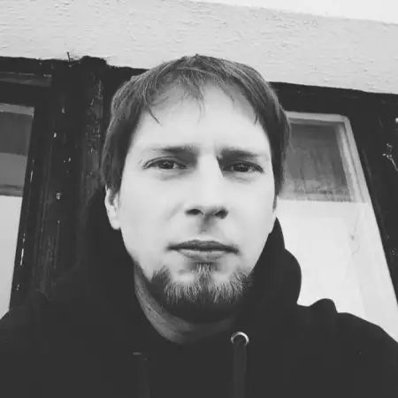 Pavel, 39