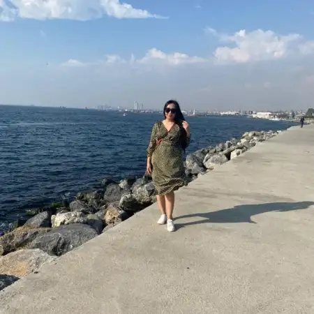Indira, 41