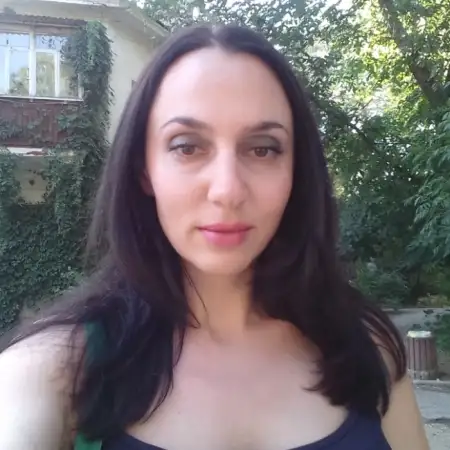 Фаина, 45