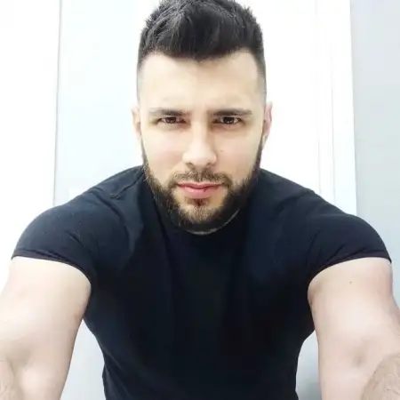Erik, 32Тель Авив, Израиль 