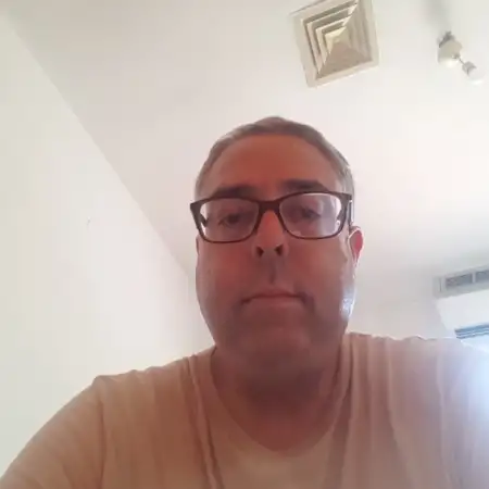 גל, 52Ход ХаШарон, Израиль 