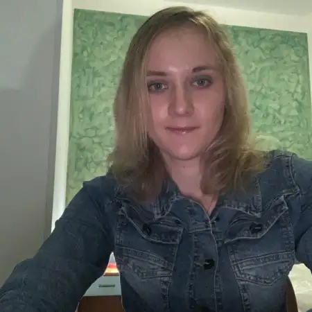 Vera, 34