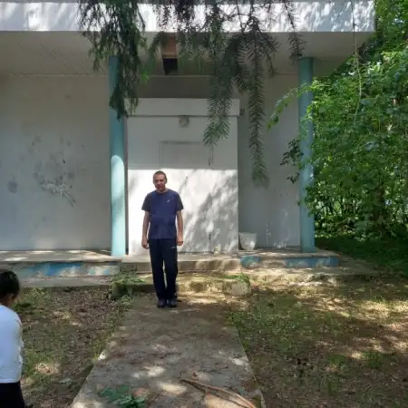 Vladimir, 52