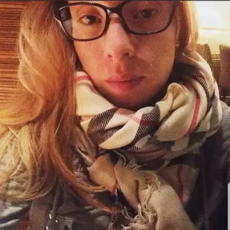 Olga, 39
