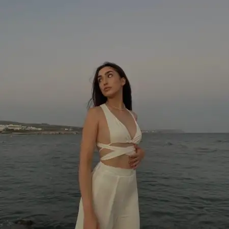 Lera, 26