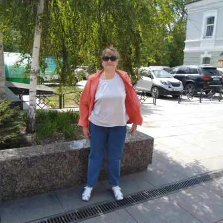 Людмила, 65 