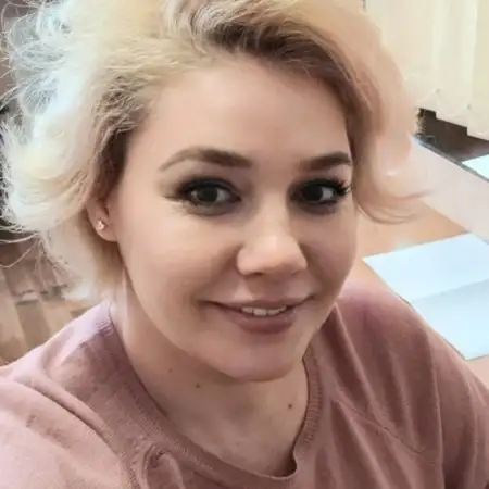 Helena, 50