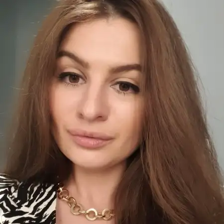 Irina, 36