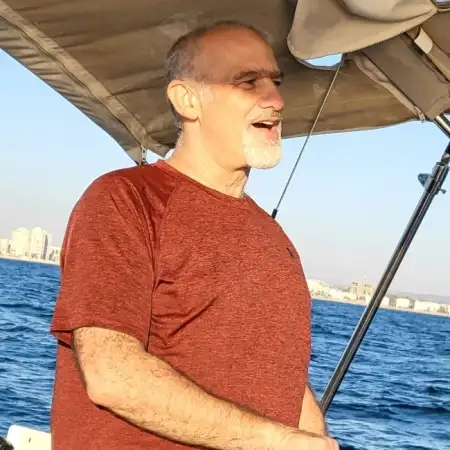 זיו, 66Мигдаль аЭмек, Израиль 