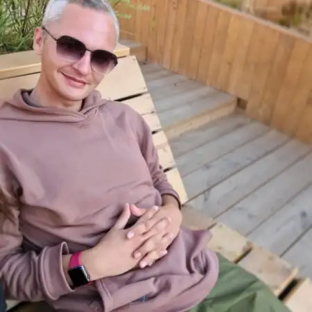 Anton, 38