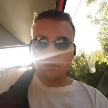 Александр, 28