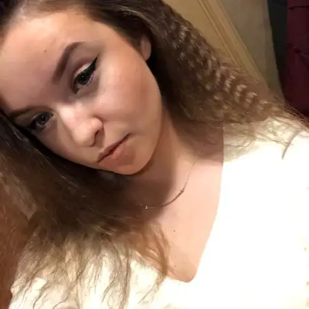 Alina, 29