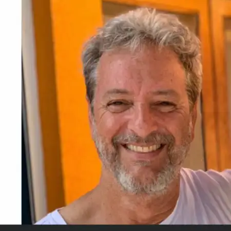 חיים, 69Герцлия, Израиль