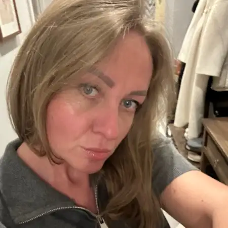 Inna, 46