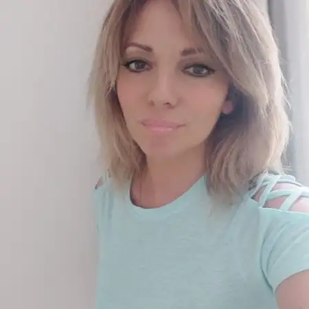 Diana, 38