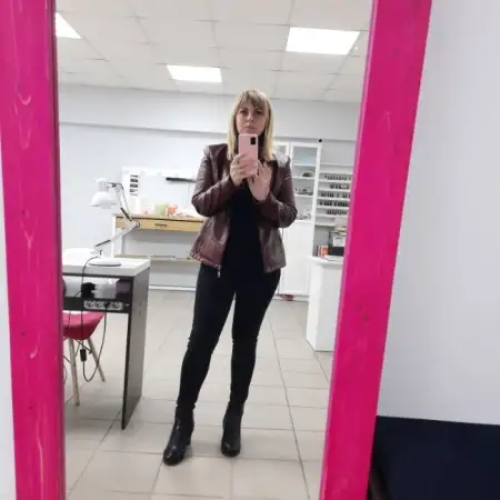 Ylia, 41