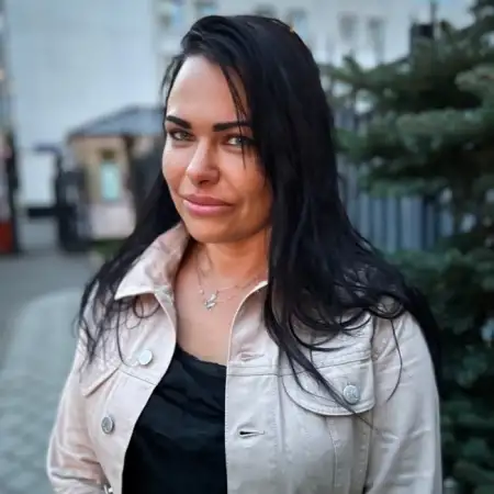 Ревиталь, 53