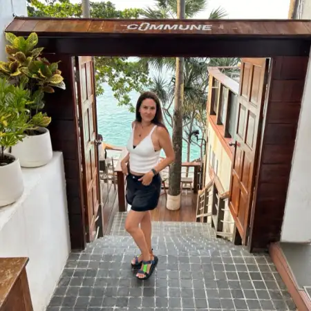 Elena, 40