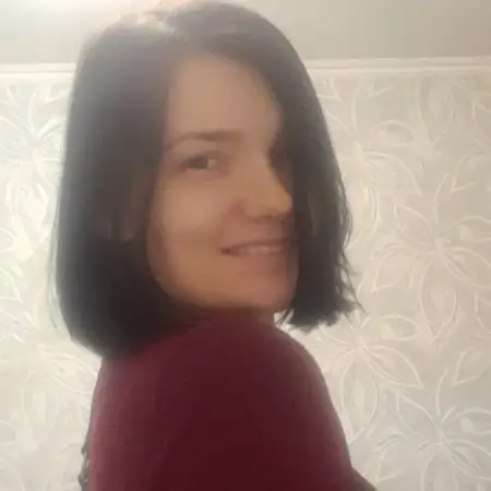 Helga, 39