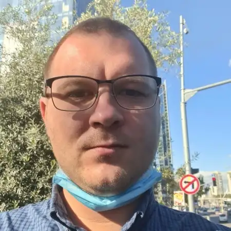 Роман, 38Петах Тиква, Израиль 
