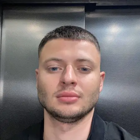 Oleg, 28