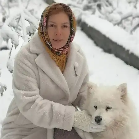 Евгения, 55