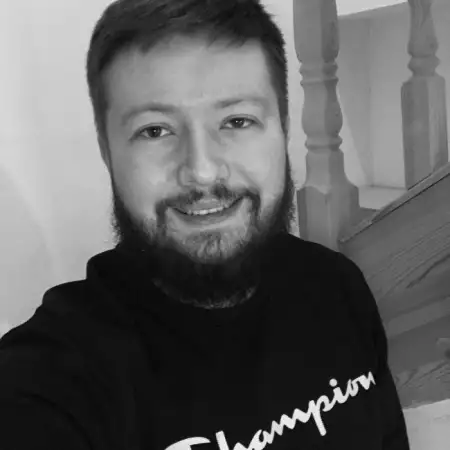 Камиль, 38