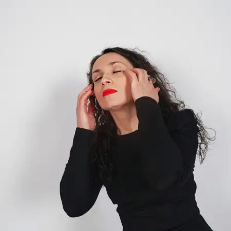 Анна, 44