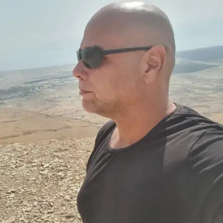 רוני, 47 Бат Ям, Израиль