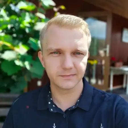 Владимир, 39