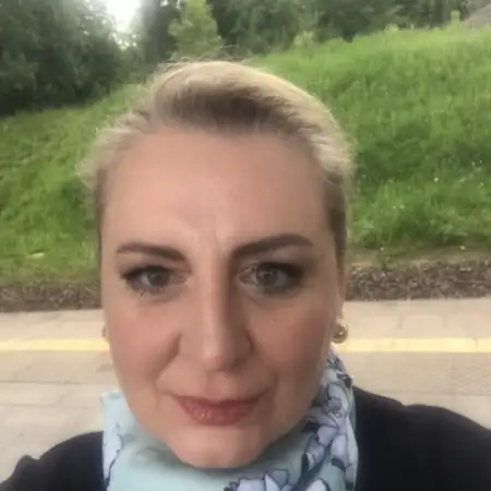 Elena, 53