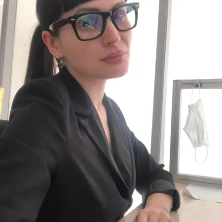 Irina, 39