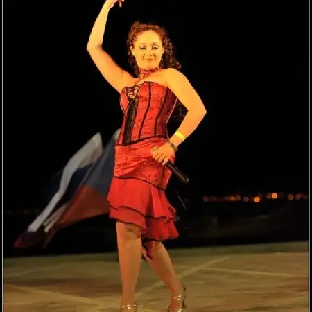 Ekaterina, 41