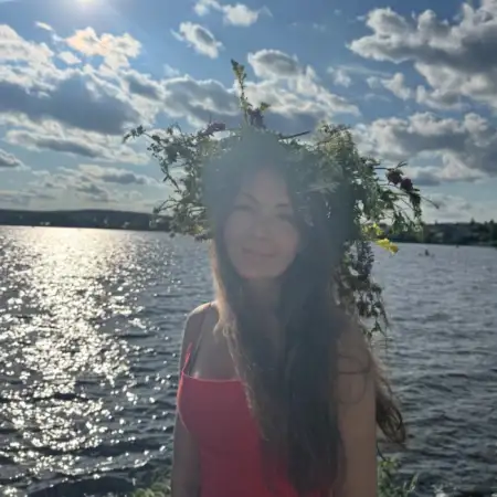 Яна, 45
