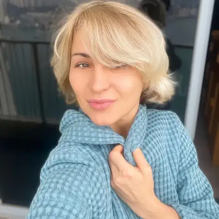 Анжелика, 57