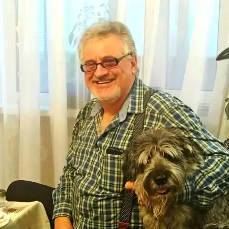 Владимир, 61