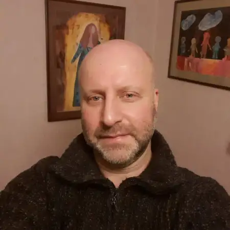 Михаил, 51