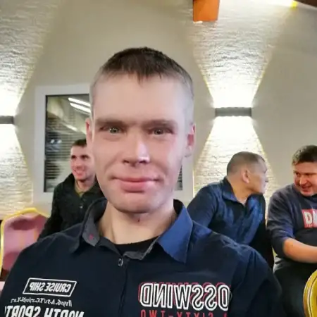 Дмитрий, 40