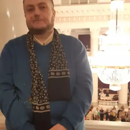 Владимир, 53
