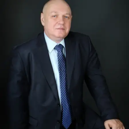 Виктор, 62