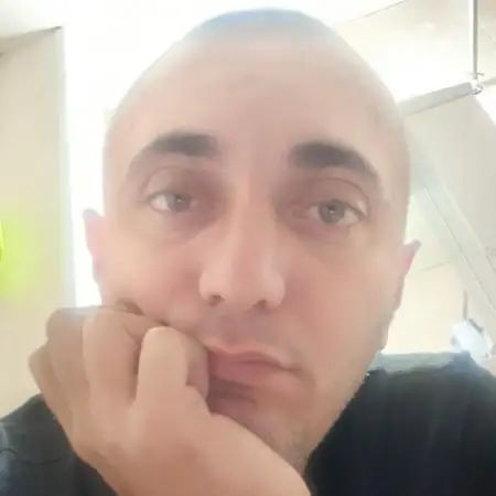 Руслан, 40