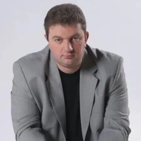 Александр, 52