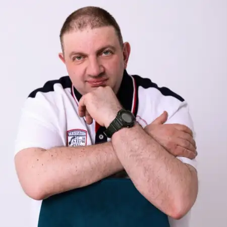 Александр, 52