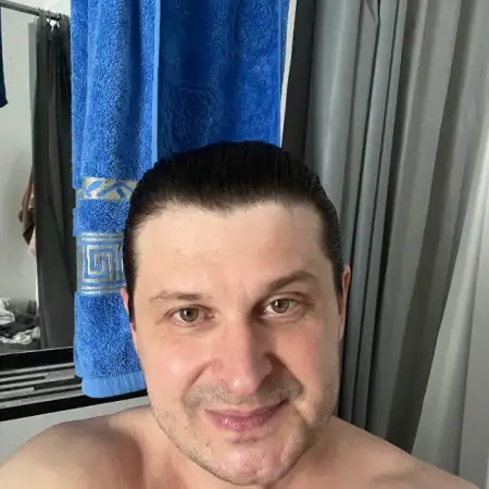 Lamill, 41